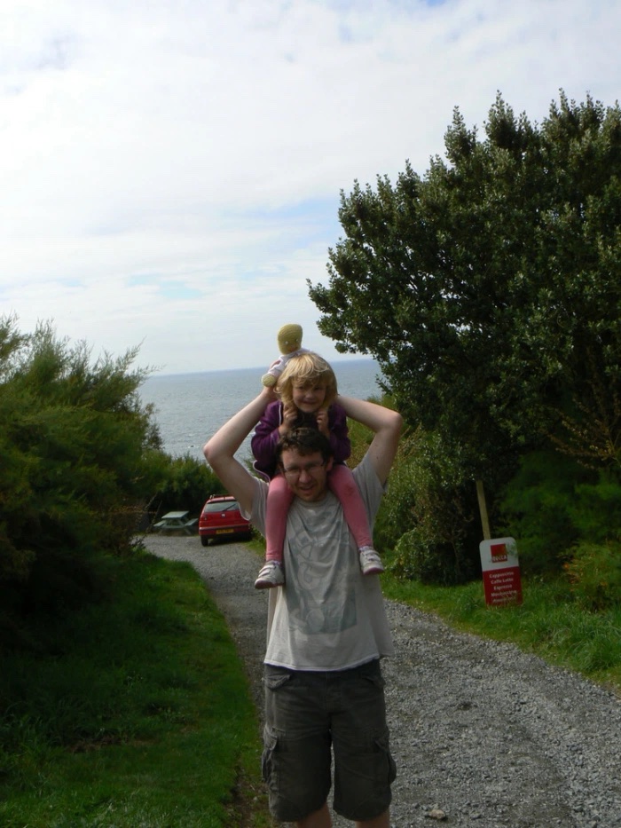 Daisy, Jess and me shoulder ride